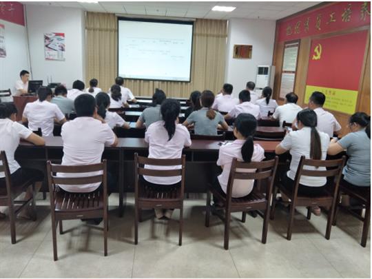 乐动集团有限公司
顺利开展2019年工程系列 职称申报培训会